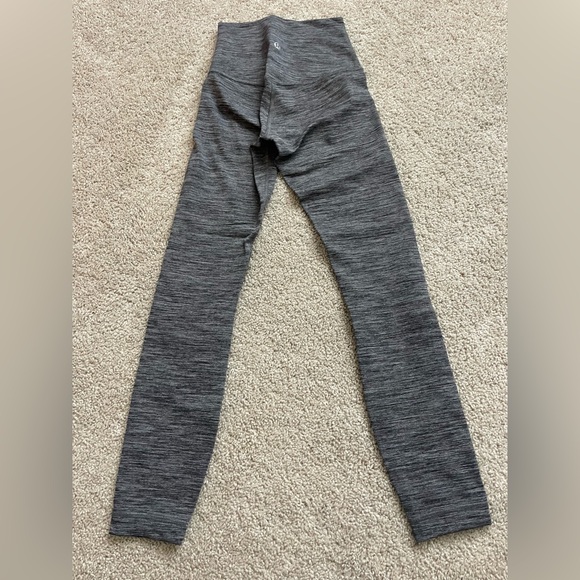 Lululemon align leggings 25” size 0 - Picture 2 of 3